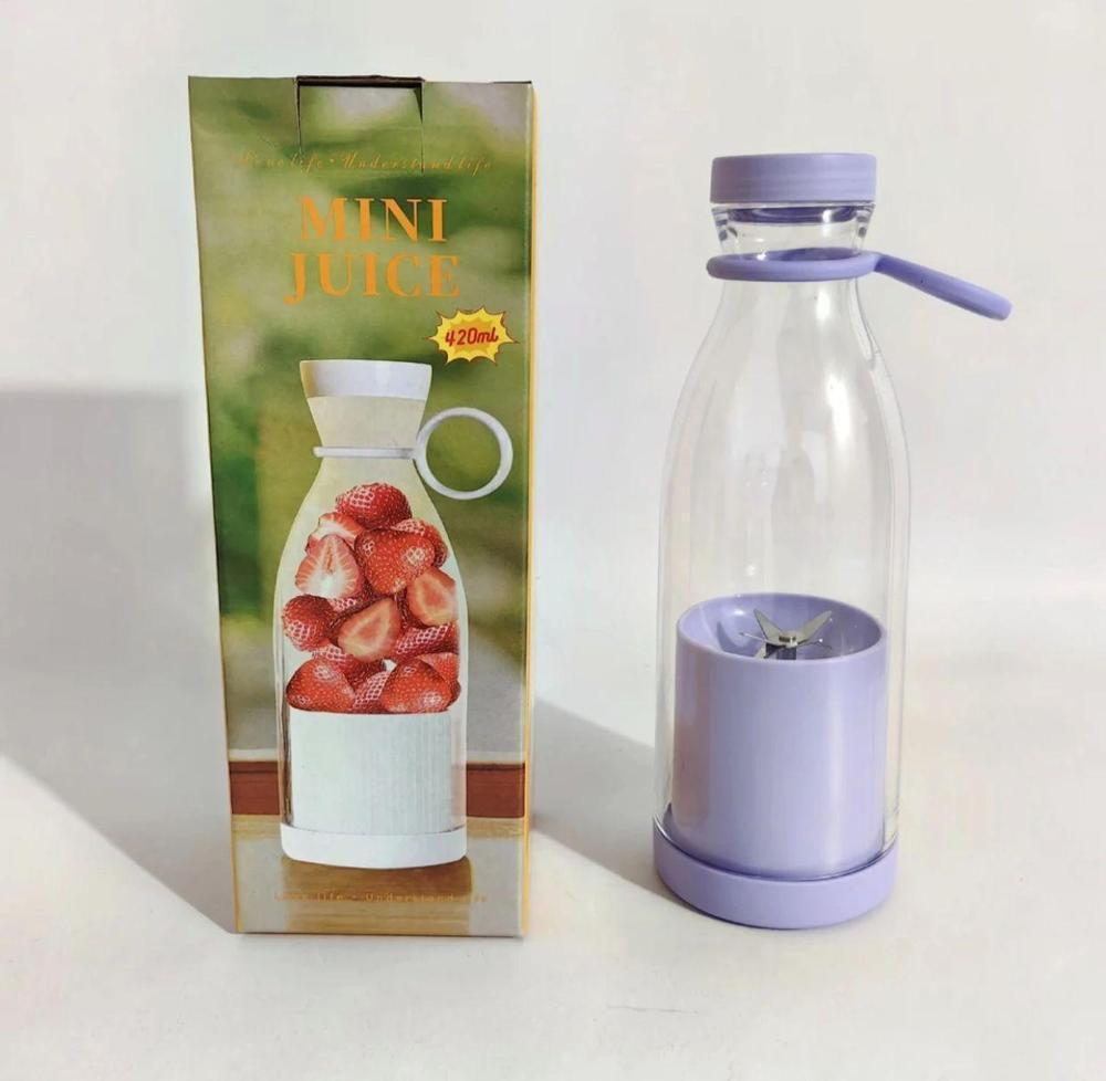 Mini Portable Blender Rechargeable Electric Fruit Juicer Mixers Rechargeable - 420ml ( Random Color )
